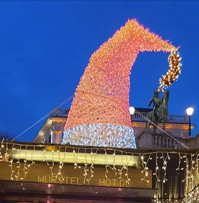 Bitzinger bei der Albertina